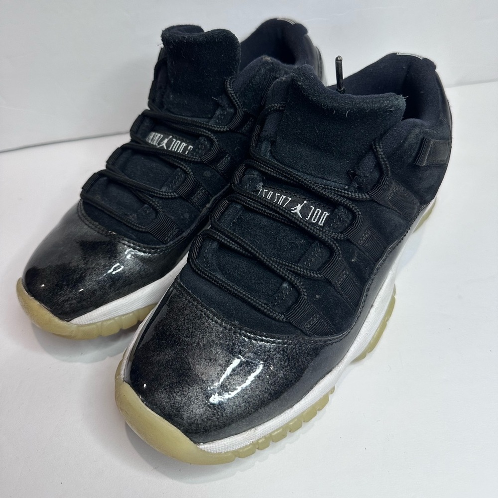Kids Black and White Jordan 11 Sneakers - Picture 5 of 8